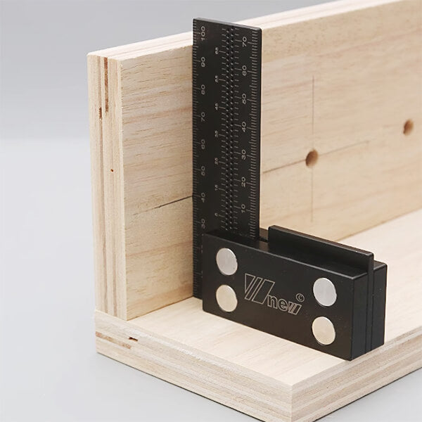 Precision Carpenters Try Square for Woodworking - Crafty Innovator